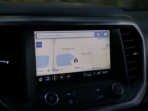 Used 2023 GMC Acadia AT4 w/ GMC Pro Grade Package image 15