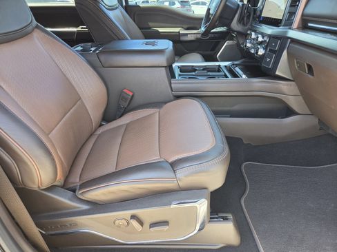 Used 2024 Ford F250 King Ranch w/ Chrome Package AWD/4WD image 15