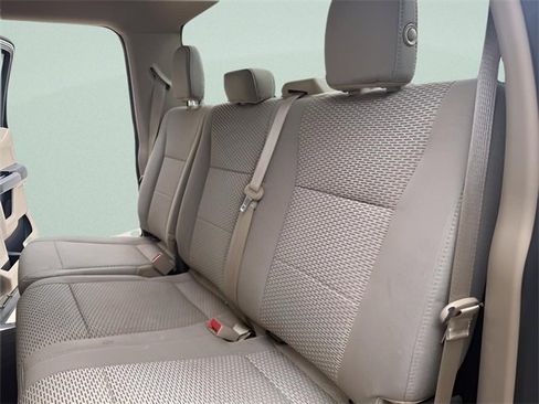 Used 2018 Ford F150 XLT image 24