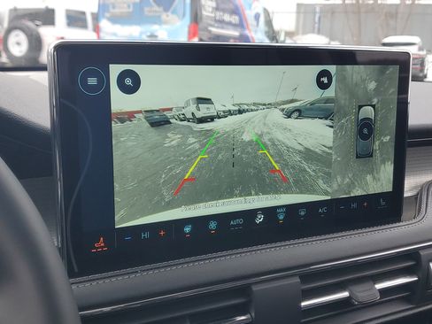 New 2026 Lincoln Corsair Premiere image 21