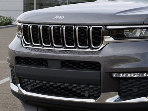 New 2025 Jeep Grand Cherokee L Limited w/ Luxury Tech Group II image 12