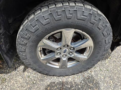 Used 2018 Ford F150 XLT w/ Equipment Group 302A Luxury AWD/4WD image 4