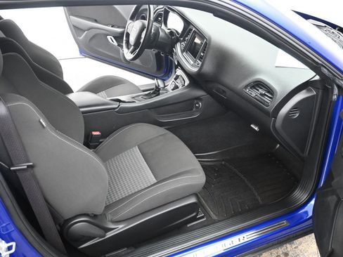 Used 2021 Dodge Challenger R/T image 28