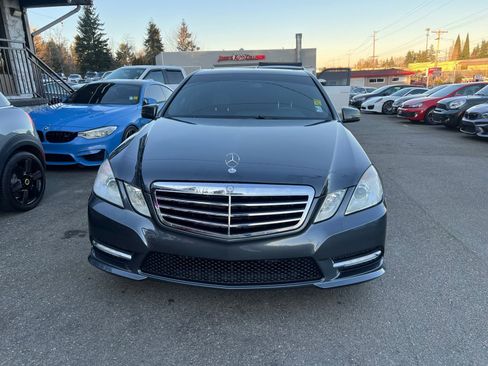 Used 2013 Mercedes-Benz E 350 Sedan image 2