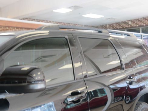 Used 2018 Toyota Sequoia TRD Sport AWD/4WD image 93