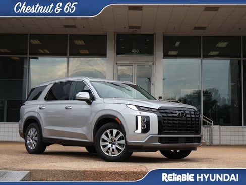 Certified 2025 Hyundai Palisade SEL FWD image 2