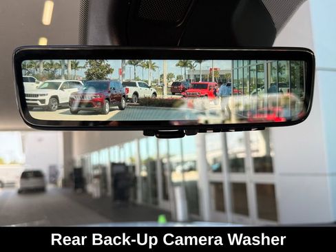 New 2026 Jeep Grand Cherokee Limited w/ Luxury Tech Group II AWD/4WD image 12