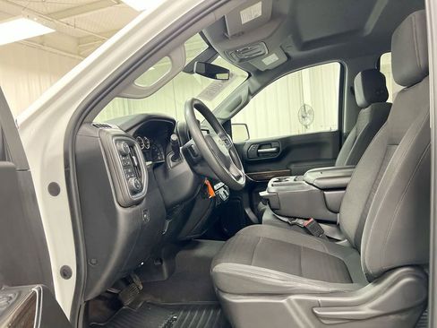 Used 2020 Chevrolet Silverado 1500 LT image 17