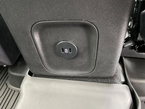 Certified 2025 Ford Escape ST-Line Select image 42