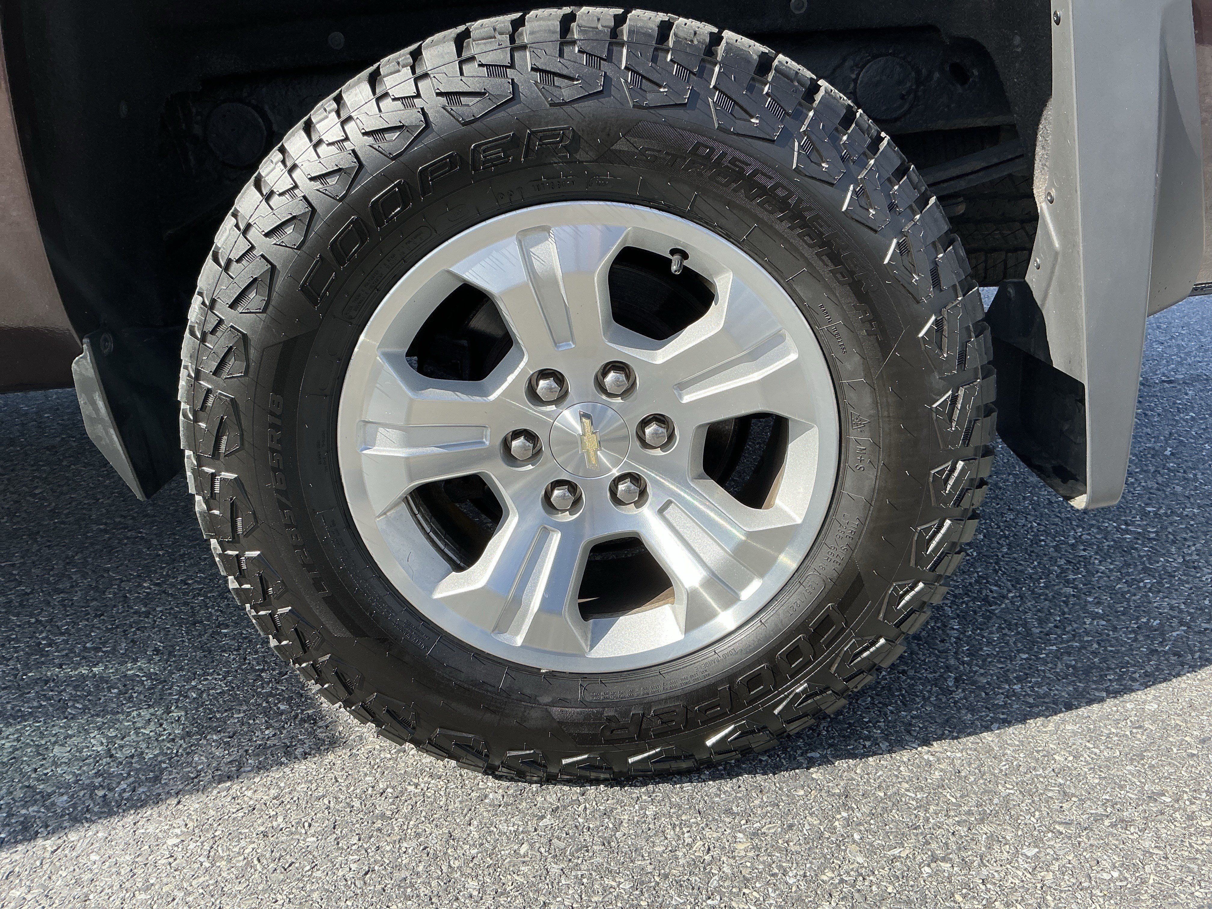 Used 2016 Chevrolet Silverado 1500 LT w/ All Star Edition AWD/4WD image 34