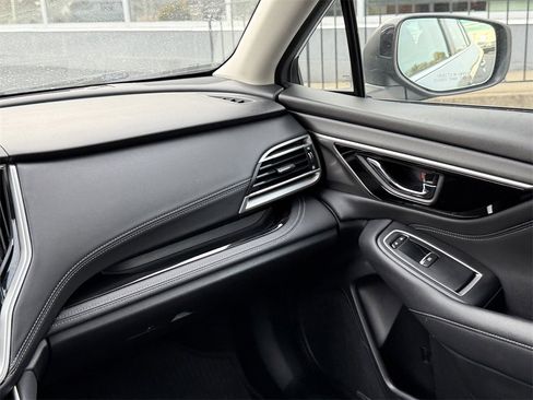 Used 2020 Subaru Legacy Limited image 15