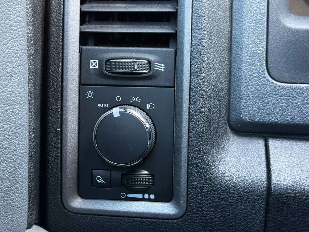 Used 2019 RAM 1500 Tradesman w/ Popular Equipment Group RWD image 13