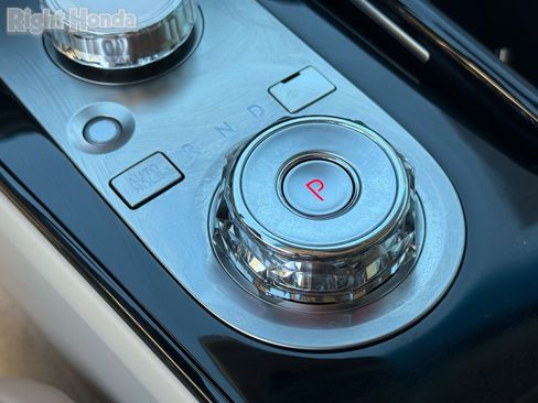 Used 2025 Genesis G80 3.5T Sport image 23