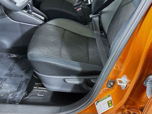 Used 2018 Nissan Kicks SV FWD image 22