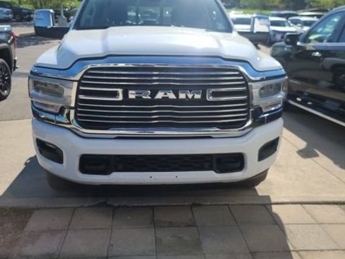 Used 2024 RAM 2500 Laramie AWD/4WD image 7