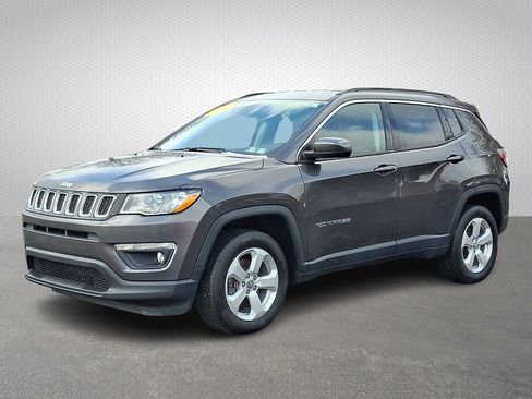 Certified 2019 Jeep Compass Latitude w/ Popular Equipment Group image 3