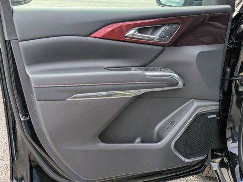 New 2026 Chevrolet Traverse RS w/ LPO, Floor Liner Package image 12