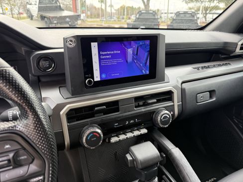 Used 2024 Toyota Tacoma SR5 image 19