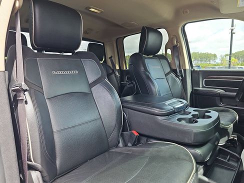Used 2020 RAM 2500 Laramie image 10