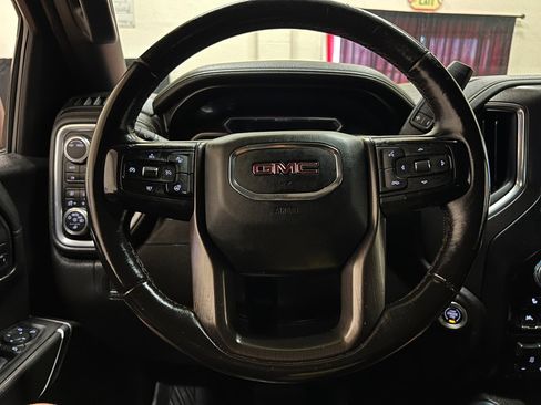 Used 2021 GMC Sierra 1500 AT4 w/ AT4 Value Package AWD/4WD image 28