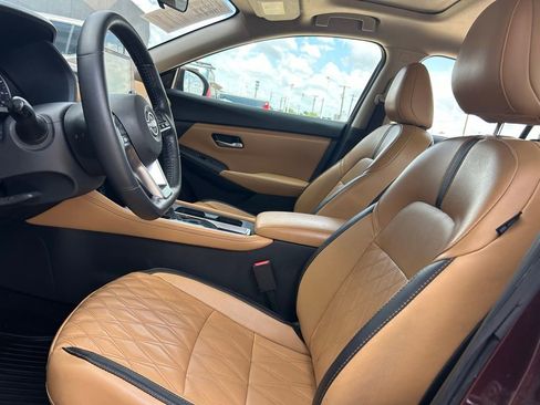 Certified 2024 Nissan Sentra SV w/ SV Premium Package FWD image 9