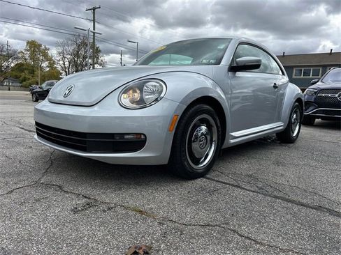 Used 2015 Volkswagen Beetle 1.8T Classic image 6