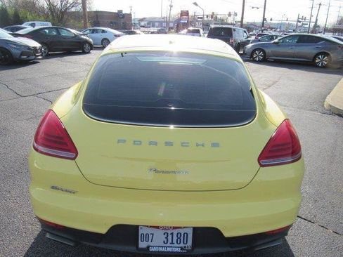 Used 2014 Porsche Panamera 4 image 10