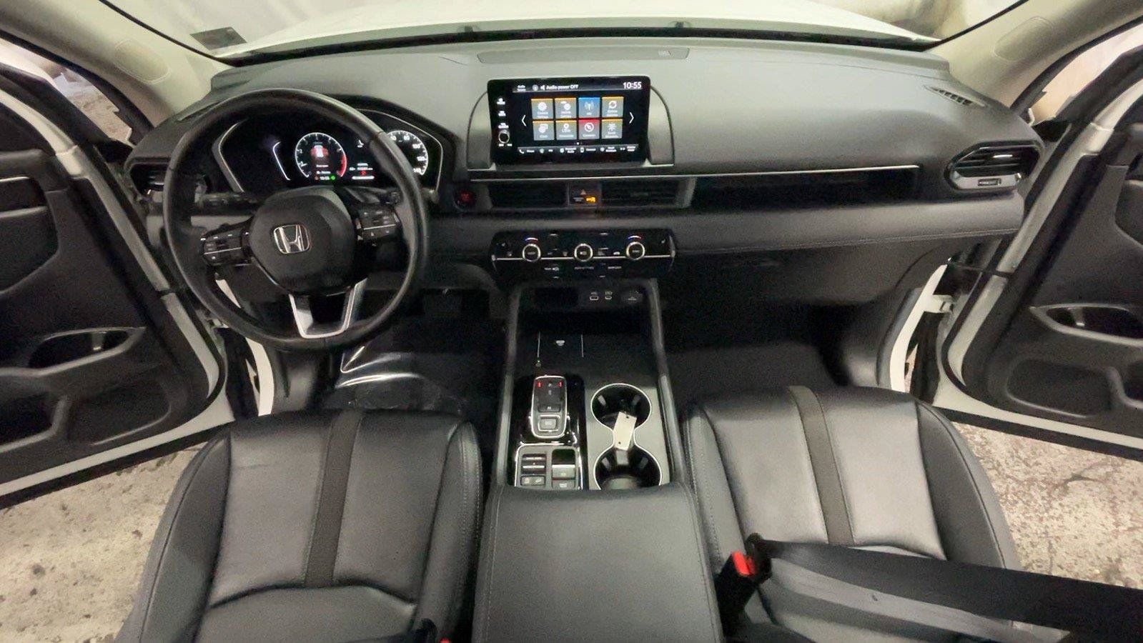 Certified 2025 Honda Pilot EX-L image 30