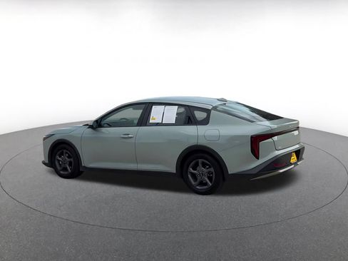 Used 2025 Kia K4 FWD image 10