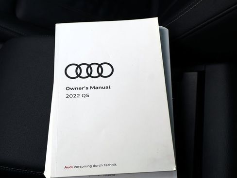 Used 2022 Audi Q5 2.0T Premium Plus w/ Premium Plus Package image 38