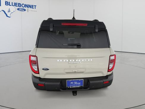 Certified 2025 Ford Bronco Sport Badlands AWD/4WD image 4