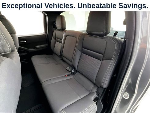 Used 2023 Nissan Frontier SV w/ Midnight Edition Package RWD image 33