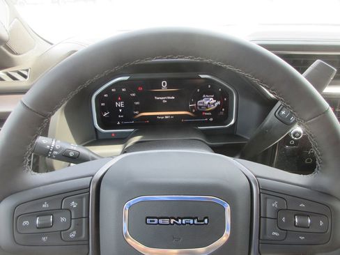 New 2026 GMC Sierra 3500 Denali Ultimate AWD/4WD image 19