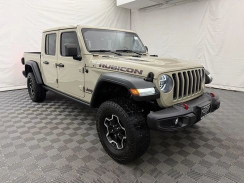 Used 2022 Jeep Gladiator Rubicon w/ LED Lighting Group AWD/4WD image 4