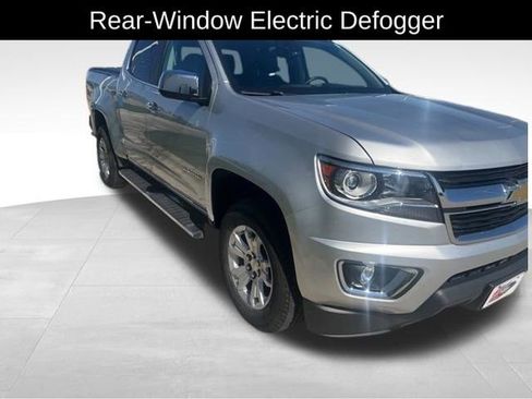 Certified 2016 Chevrolet Colorado LT w/ Luxury Package, Chrome AWD/4WD image 7