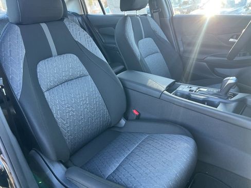 New 2026 Nissan Sentra SV w/ SV Convenience Package FWD image 44