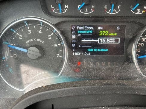 Used 2014 Ford F150 XLT w/ Equipment Group 302A Luxury image 9