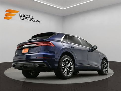 Used 2020 Audi Q8 Prestige w/ Prestige Package image 43