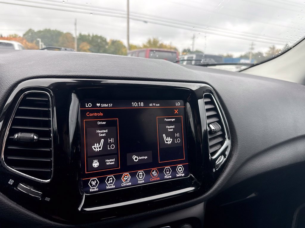 Used 2020 Jeep Compass Limited AWD/4WD image 18