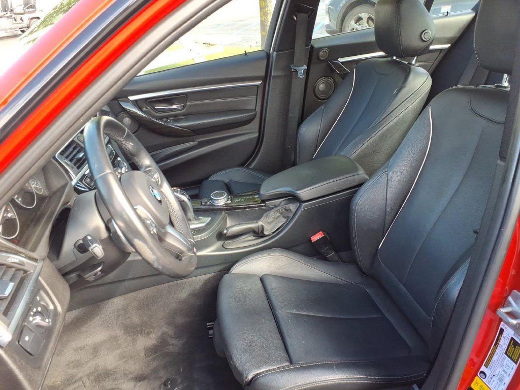 Used 2016 BMW 340i xDrive Sedan AWD/4WD image 16