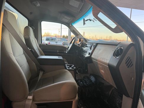 Used 2008 Ford F450 2WD Regular Cab Super Duty image 5