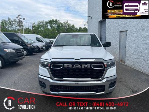 Used 2025 RAM 1500 Big Horn AWD/4WD image 3