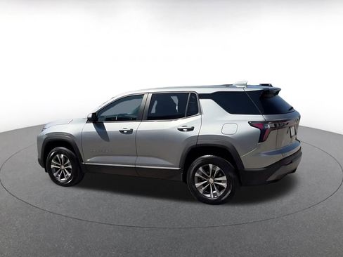 Used 2025 Chevrolet Equinox LT image 10