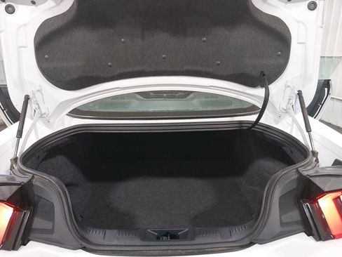 Used 2024 Ford Mustang Coupe image 12