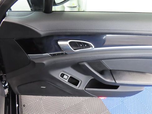 Used 2016 Porsche Panamera Edition image 34
