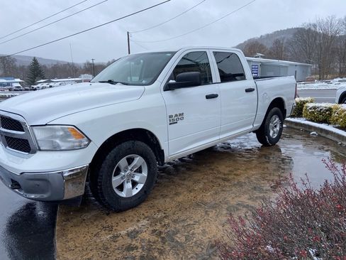 Used 2020 RAM 1500 Tradesman w/ Chrome Appearance Group image 2
