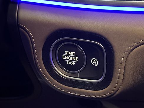 New 2025 Mercedes-Benz GLS 63 AMG 4MATIC image 30