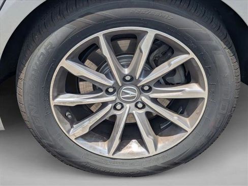 Used 2018 Acura TLX FWD image 17