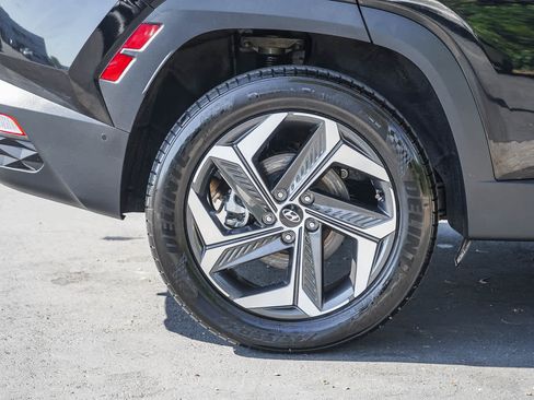 Used 2024 Hyundai Tucson Limited AWD/4WD image 6
