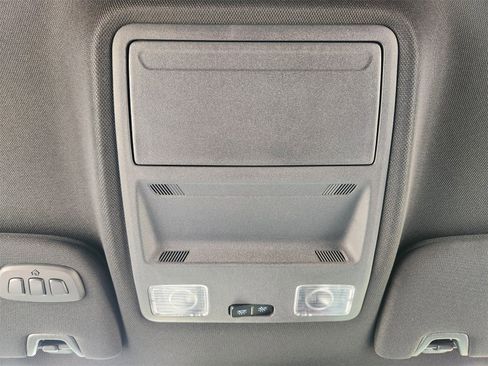 Used 2024 Ford Mustang GT Premium image 33